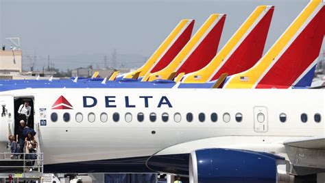 Texas Man Sues Delta After Toronto Plane Crash